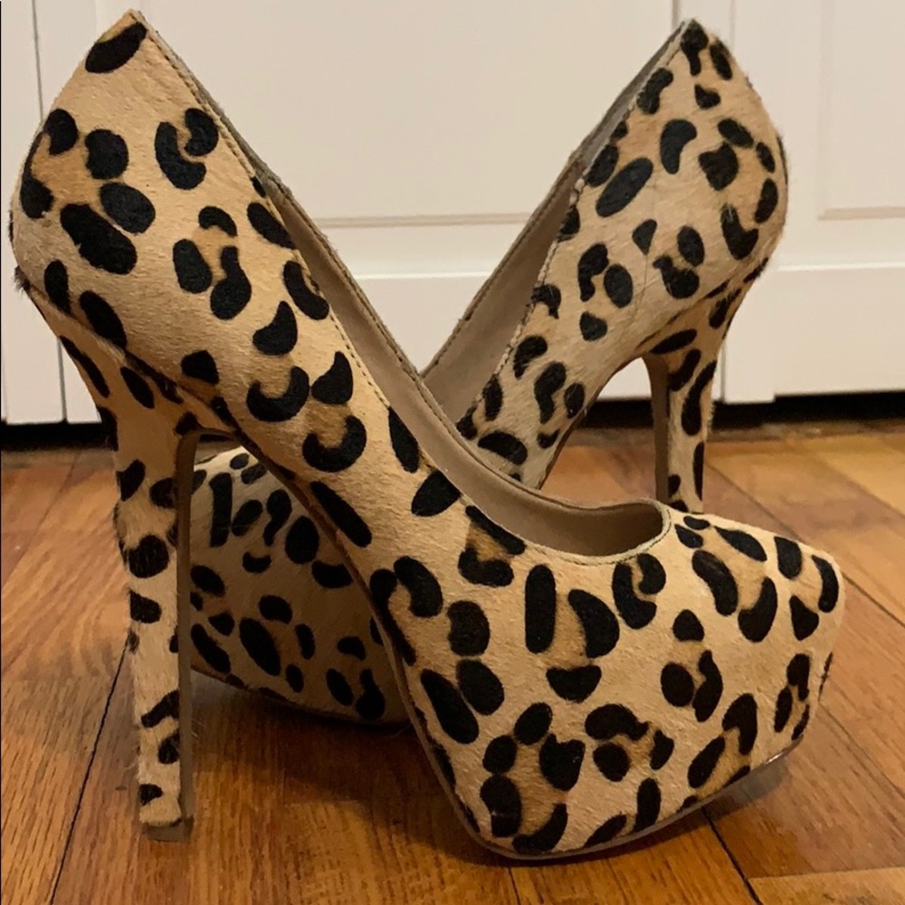 Leopard heels Steve Madden